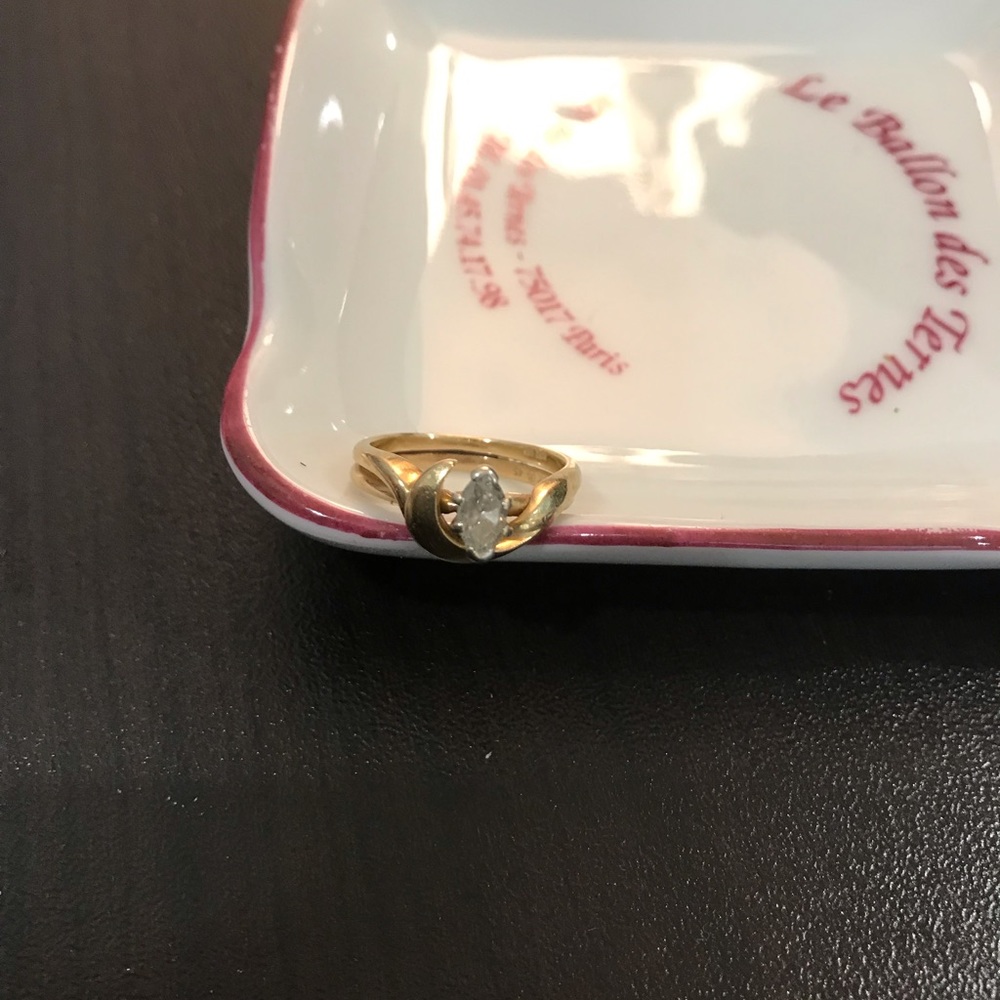 Gold Diamond Ring